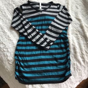 Women’s light weight sweater maternity